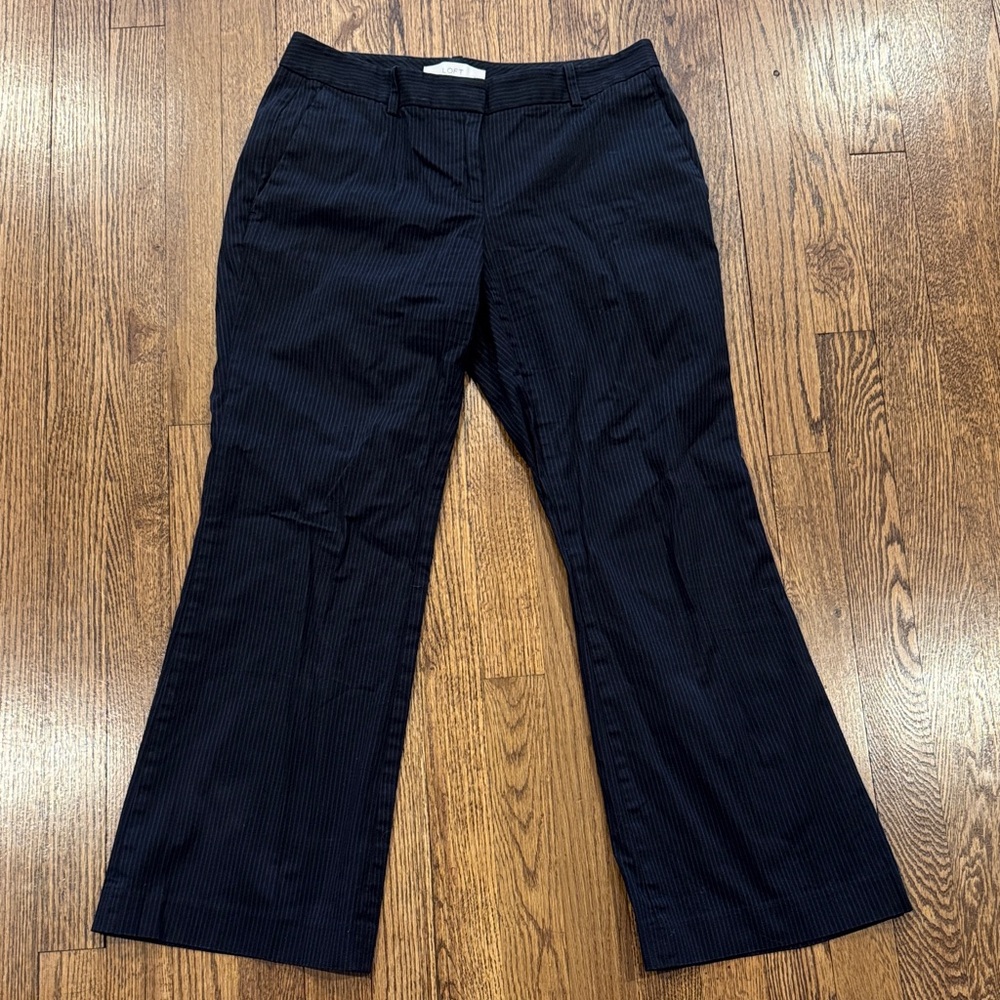 LOFT Julie fit Black Pinstripe Flared Pants size 6 petite